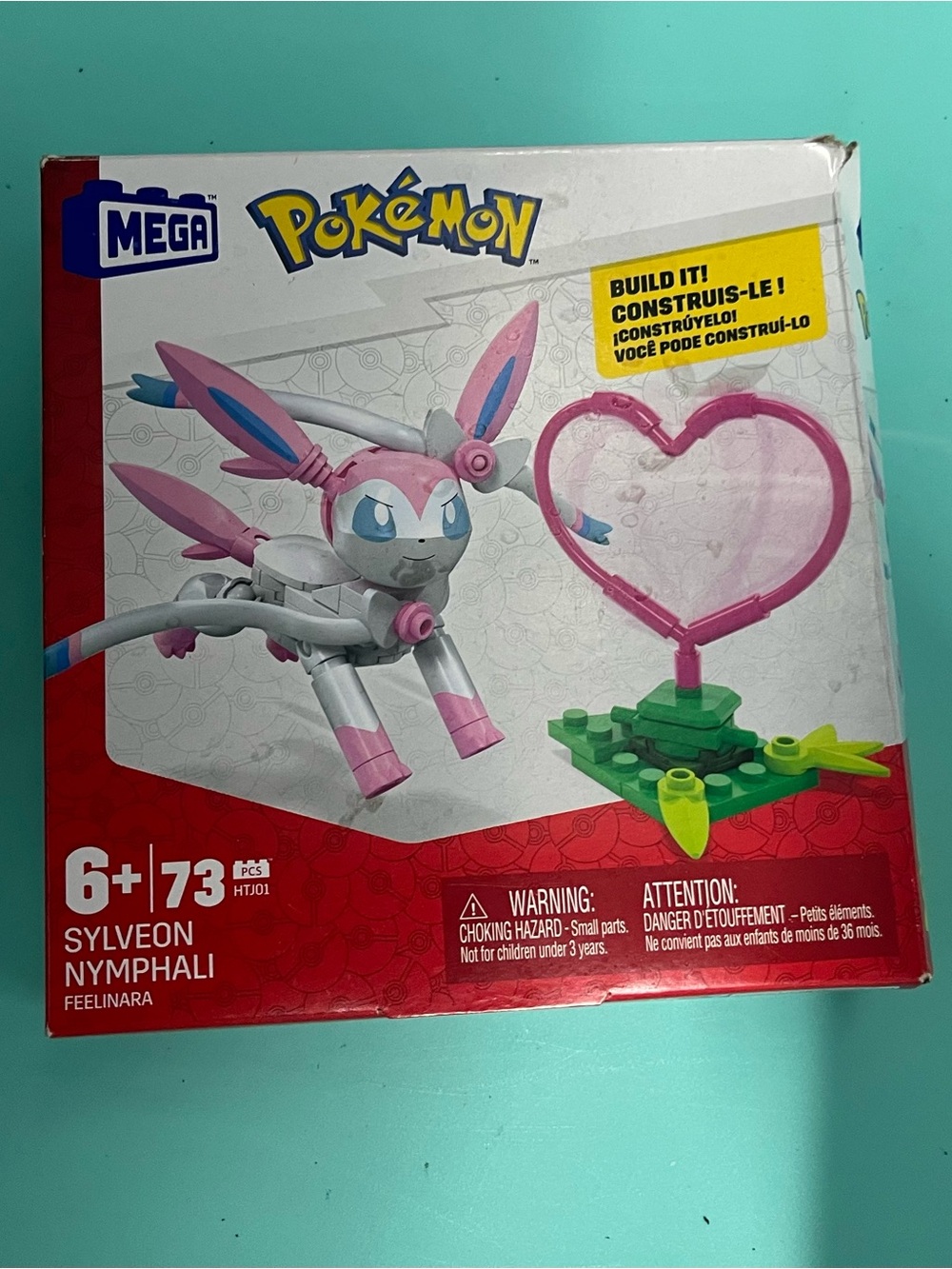 Mattel Pokémon Pink & White Sylveon Buildable Figure Set